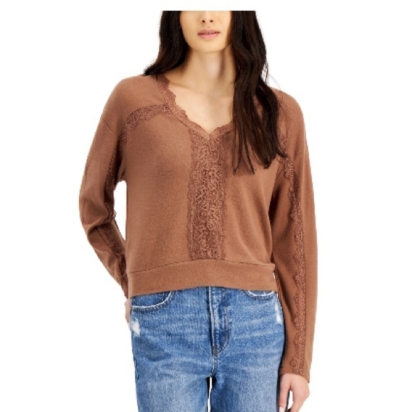 SELF ESTEEM Juniors' Lace-Trim V-Neck Top, shirt long sleeve Large - Picture 4 of 5